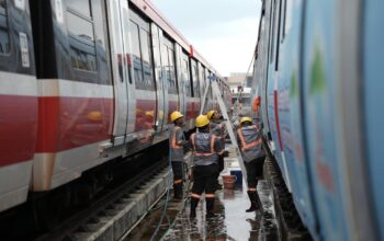 Di Balik Perjalanan Nyaman, Begini Cara LRT Jabodebek Menjaga Kebersihan Stasiun dan Kereta Setiap Hari