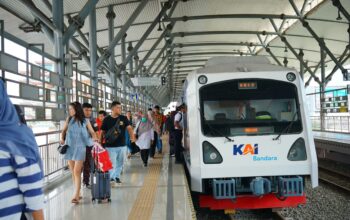 KAI Bandara Jadi Pilihan Transportasi Masyarakat, 130 Ribu Penumpang Terlayani Saat Libur Waisak dan Idul Adha