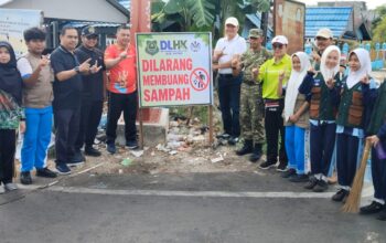 Kapuas Bergerak Hijaukan Bumi, Wabup Dodo Ajak Warga Lawan Perubahan Iklim dengan Aksi Nyata Kapuas Bergerak Hijaukan Bumi, Wabup Dodo Ajak Warga Lawan Perubahan Iklim dengan Aksi Nyata