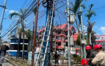 Akselerasi Penataan Utilitas Telekomunikasi dengan Uji Coba Tiang Bersama Akselerasi Penataan Utilitas Telekomunikasi dengan Uji Coba Tiang Bersama