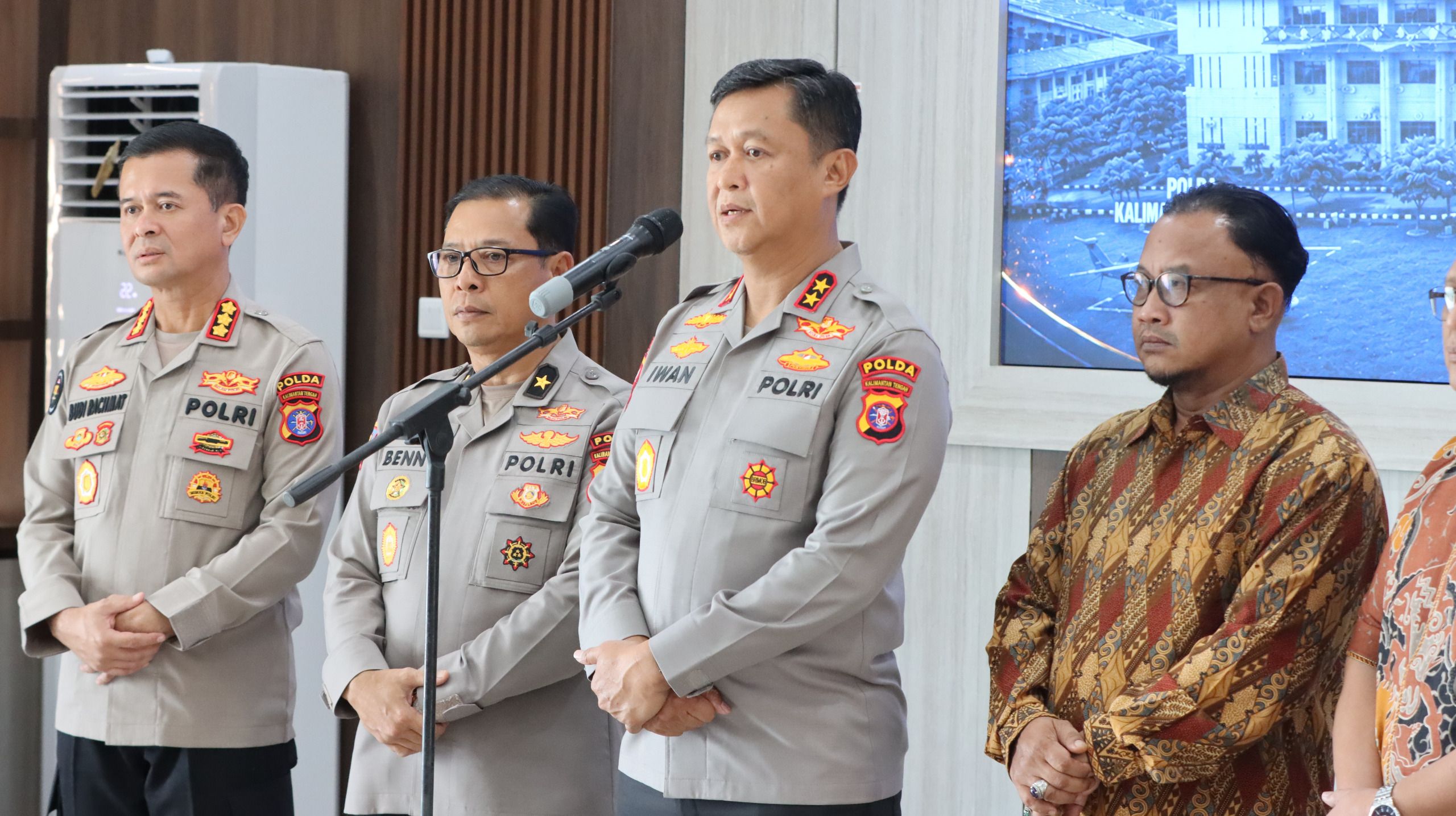 Kapolda Kalteng Ungkap Alasan Anggota Terjun ke Sungai di Tumbang Kalemei Demi Lindungi Warga Sipil