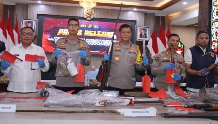 Konferensi Pers Kasus Tumbang Kalemei, Kapolda Sebutkan Fakta 3 Personel Satresnarkoba Tewas Dikeroyok Sajam Lalu Jenazah Dibuang ke Sungai