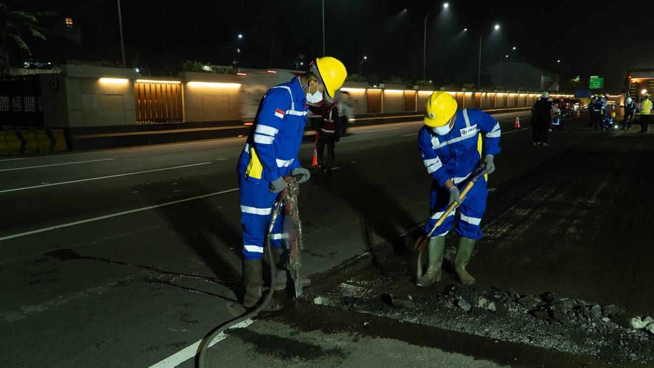 Jaga Keandalan Infrastruktur Jalan Tol, PT Jasamarga Tollroad Maintenance Laksanakan Pekerjaan Preservasi Ruas Tol Jagorawi Periode 5–12 Juli 2026