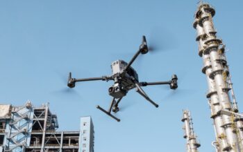 Inspeksi Visual dan Thermal Jarak Jauh dengan DJI Zenmuse H30T Inspeksi Visual dan Thermal Jarak Jauh dengan DJI Zenmuse H30T