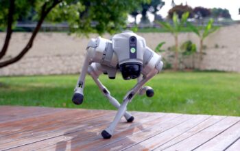 Robot Unitree Go2 untuk Edutainment dan Interaksi Publik Robot Unitree Go2 untuk Edutainment dan Interaksi Publik