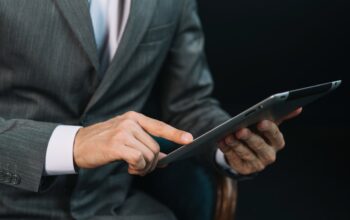 International Undergraduate Program untuk Pebisnis Era Digital International Undergraduate Program untuk Pebisnis Era Digital