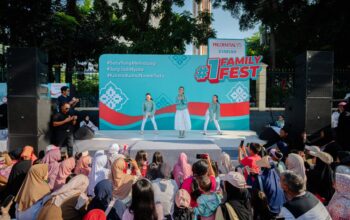 Ratusan Keluarga Rayakan Hari Anak Nasional di #1 Family Fest Prudential Syariah Ratusan Keluarga Rayakan Hari Anak Nasional di #1 Family Fest Prudential Syariah