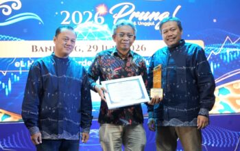 Humas KAI Daop 2 Bandung Raih Penghargaan Narasumber Korporasi Terbaik pada IWEB Awards 2026, Bukti Komitmen Hadirkan Informasi Cepat, Akurat, dan Terpercaya Humas KAI Daop 2 Bandung Raih Penghargaan Narasumber Korporasi Terbaik pada IWEB Awards 2026, Bukti Komitmen Hadirkan Informasi Cepat, Akurat, dan Terpercaya