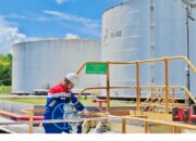 Dukung Pertamina Implementasi B50 Nasional, Elnusa Petrofin Gelar Go Live Penyaluran Perdana Biosolar Industri B50 dari Fuel Terminal IBT Pulau Laut Dukung Pertamina Implementasi B50 Nasional, Elnusa Petrofin Gelar Go Live Penyaluran Perdana Biosolar Industri B50 dari Fuel Terminal IBT Pulau Laut