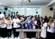 Bunda PAUD Neli Listriani Rangkul Warga Wajibkan Anak Satu Tahun Pra-Sekolah