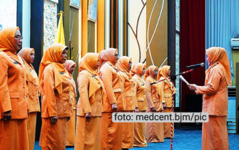 Dharma Wanita Diminta Berikan Manfaat Sosial bagi Masyarakat Dharma Wanita Diminta Berikan Manfaat Sosial bagi Masyarakat