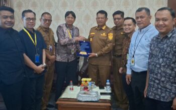 Perkuat Sinergi Perpajakan, KPP Pratama Sampit dan KP2KP Kuala Pembuang Gelar Audiensi dengan Bupati Seruyan