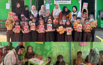 “Ketua PC PMII Kapuas Membersamai Anggota DPRD Masliana” Membagikan Buku Mewarnai kepada Anak-Anak RA Raudatul Muta’allimin “Ketua PC PMII Kapuas Membersamai Anggota DPRD Masliana” Membagikan Buku Mewarnai kepada Anak-Anak RA Raudatul Muta’allimin