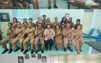 Budi Kurniawan Serahkan Tongkat Estafet Kepala DISPARBUDPORA Kapuas kepada Santoso, Disertai Pergantian Pejabat Struktural Lainnya Budi Kurniawan Serahkan Tongkat Estafet Kepala DISPARBUDPORA Kapuas kepada Santoso, Disertai Pergantian Pejabat Struktural Lainnya