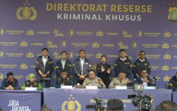 DJP dan Polda Metro Jaya Bongkar Jaringan Meterai Ilegal, Cegah Potensi Kerugian Negara Hingga Rp1 Triliun DJP dan Polda Metro Jaya Bongkar Jaringan Meterai Ilegal, Cegah Potensi Kerugian Negara Hingga Rp1 Triliun