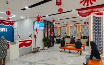 Semarak HUT ke-81 RI, BRI BO Kelapa Gading Percantik Kantor dengan Nuansa Merah Putih