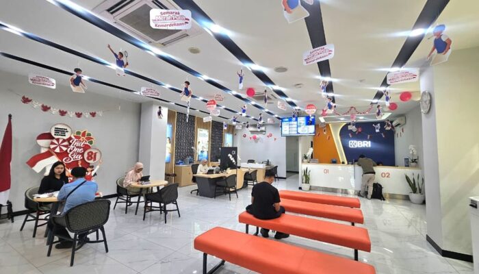 Semarak HUT ke-81 RI, BRI BO Krekot Percantik Kantor dengan Dekorasi Bernuansa Merah Putih