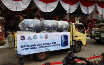 PAM JAYA Salurkan 200 Toren Air untuk Warga Terdampak Gempa NTT, Wujud Solidaritas dari Jakarta