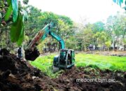 Kolam Taman Kamboja Banjarmasin Kembali Dikeruk untuk Retensi Air