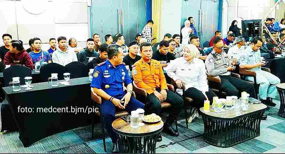Disdamkarmat Gelar Edukasi Keselamatan Berkendara dan Pertolongan Pertama bagi Relawan