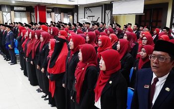Lantik 150 Pejabat, Wali Kota Utamakan Pelayanan Prima pada Publik