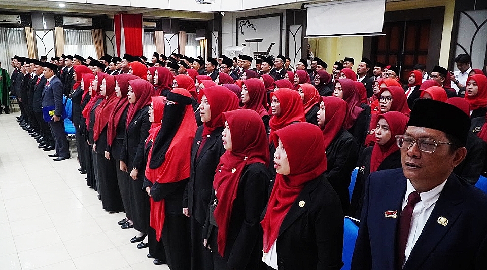 Lantik 150 Pejabat, Wali Kota Utamakan Pelayanan Prima pada Publik