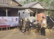 Anggota Komisi IX DPR RI Berikan Bantuan Air Bersih Pada Masyarakat Terdampak Kekeringan di Kalimantan Selatan