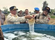 Bupati Batola Jajal Surfaktan untuk Padamkan Karhutla hingga Bawah Tanah