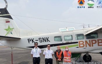 Operasi Modifikasi Cuaca: Pesawat OMC Bersiap Bertugas Tekan Asap Karhutla di Kalimantan Tengah Operasi Modifikasi Cuaca: Pesawat OMC Bersiap Bertugas Tekan Asap Karhutla di Kalimantan Tengah
