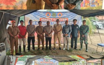 Wakil Ketua DPRD beserta dan Sekretaris Komisi I DPRD Provinsi Kalsel Apresiasi Sinergi & Sistem Informasi Karhutla Kapuas