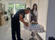 Semarak Hari Pelanggan Nasional, BRI BO Segitiga Senen Sambut Nasabah Hangat dalam Balutan Wastra Nusantara