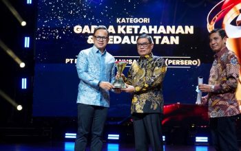 PTPN I Raih Anugerah Mahayuga, Tegaskan Peran PTPN Group bagi Ketahanan Pangan Nasional PTPN I Raih Anugerah Mahayuga, Tegaskan Peran PTPN Group bagi Ketahanan Pangan Nasional