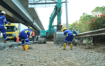 Jaga Kualitas Jalan dan Keselamatan Pengguna, JMTM Laksanakan Preservasi di Sejumlah Titik Tol Jakarta–Cikampek Jaga Kualitas Jalan dan Keselamatan Pengguna, JMTM Laksanakan Preservasi di Sejumlah Titik Tol Jakarta–Cikampek