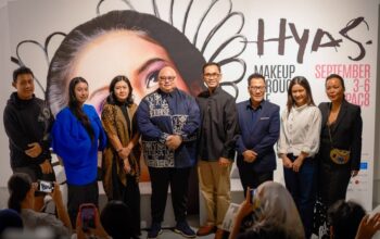 Telusuri Jejak Kecantikan di HYAS Makeup Through the Ages ASHTA District 8 Telusuri Jejak Kecantikan di HYAS Makeup Through the Ages ASHTA District 8
