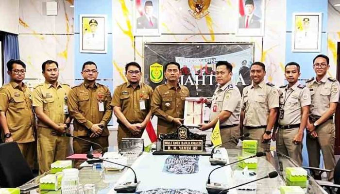 Pemko Banjarmasin Terima 187 Sertipikat Hak Pakai PSU Perumahan