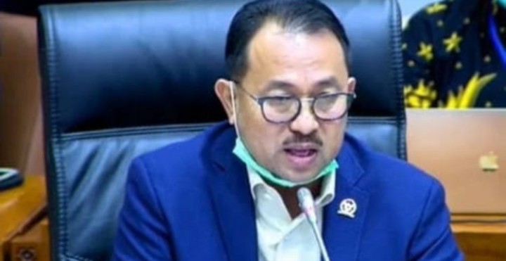Pemberian Sanksi Napi Lapas Cibinong yang Menikmati Fasilitas Mewah,Didukung DPR