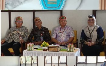 Wakil Bupati Kapuas Mencanangkan “Kamis Hanjak Berbudaya ” di SMP Negeri 2 Pulau Petak Wakil Bupati Kapuas Mencanangkan “Kamis Hanjak Berbudaya ” di SMP Negeri 2 Pulau Petak