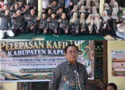 Kafilah Kapuas Dilepas, Siap Pertahankan Juara Umum FSQ XII Tingkat Kalteng Kafilah Kapuas Dilepas, Siap Pertahankan Juara Umum FSQ XII Tingkat Kalteng