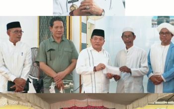 Di Tengah Kabut Asap Karhutla, Bupati Kapuas Safari Sholat Jumat, Salurkan Bantuan, dan Tinjau Wilayah Terdampak Di Tengah Kabut Asap Karhutla, Bupati Kapuas Safari Sholat Jumat, Salurkan Bantuan, dan Tinjau Wilayah Terdampak