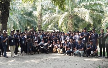 Holding Perkebunan Nusantara Dorong Produktivitas Sawit Rakyat melalui Pembelajaran di Kebun Adolina Holding Perkebunan Nusantara Dorong Produktivitas Sawit Rakyat melalui Pembelajaran di Kebun Adolina