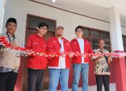 OCBC Syariah dan Rumah Wakaf Salurkan Wakaf untuk Dukung Pendidikan & Keterampilan Siswa di Pelosok Garut