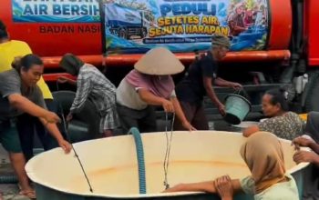 Kekeringan di Banyumas, Bank Mandiri Taspen Bantu Penuhi Kebutuhan Air Bersih Warga