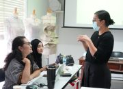 Perkuat Ekonomi Kreatif Bidang Fashion, PT Pelindo Sinergi Lokaseva Bekali UMK Binaan melalui FASH-UP LOCAL Perkuat Ekonomi Kreatif Bidang Fashion, PT Pelindo Sinergi Lokaseva Bekali UMK Binaan melalui FASH-UP LOCAL