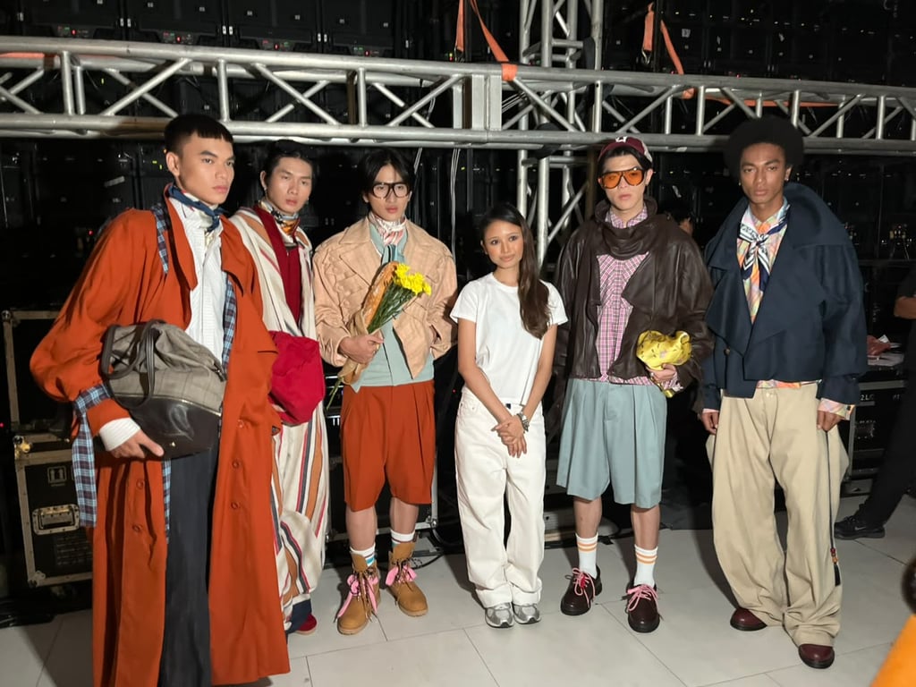 Mahasiswa Fashion Program BINUS UNIVERSITY Tampil di Jakarta Fashion Week 2027, Padukan Beskap Jawa dengan Gaya Barat