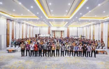 PTPN Group Beri Penghargaan Masa Pengabdian kepada 1.239 Nusantara Planters PTPN IV PalmCo di Riau PTPN Group Beri Penghargaan Masa Pengabdian kepada 1.239 Nusantara Planters PTPN IV PalmCo di Riau